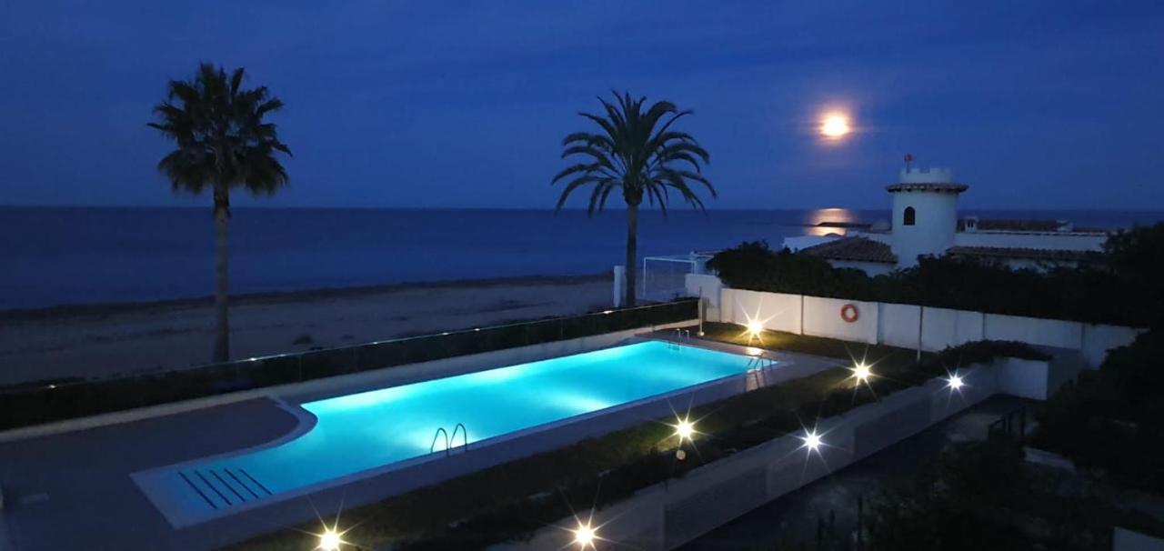 Palmeras Suite Denia Exterior foto
